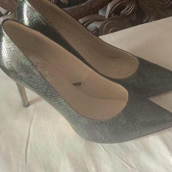 Marc Jacob’s Classic office pump 3 inch heel. Excellent condition - Picture 5 of 8